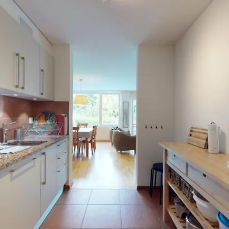 Stunning 1-bed In *