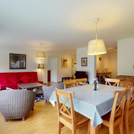 Stunning 1-bed In Apartment *