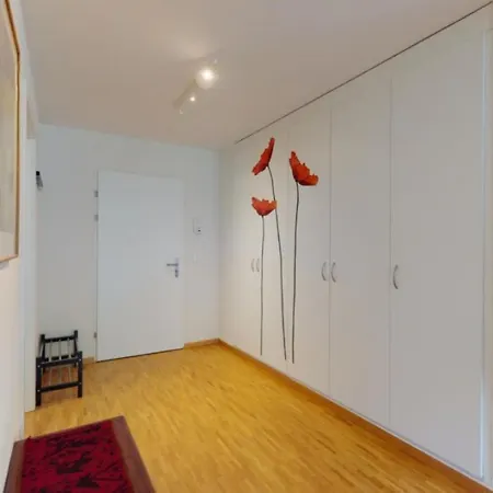 Stunning 1-bed In Apartment Epalinges
